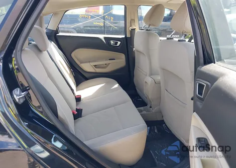 2016 Ford Fiesta Se z USA, uszkodzony, nr VIN 3FADP4BJ5GM178395